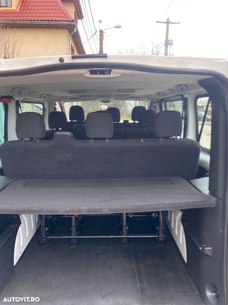 Opel Vivaro - 8