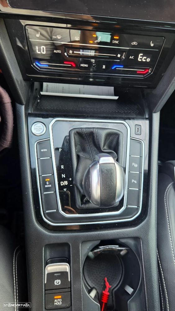 VW Passat Variant - 10
