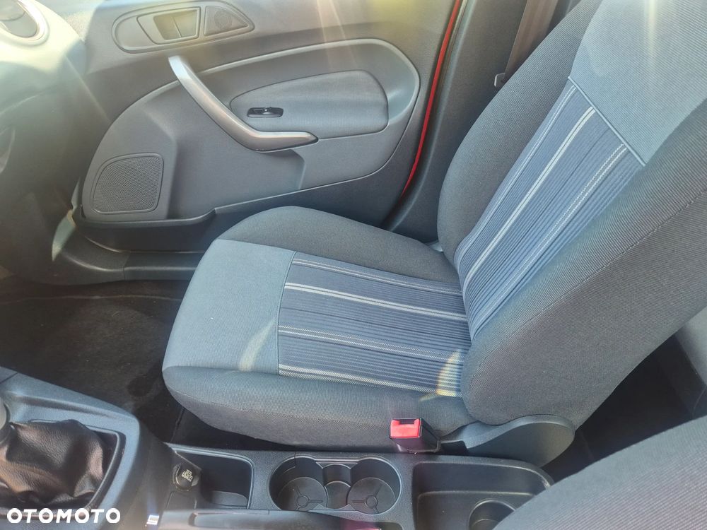Ford Fiesta 1.25 Viva - 17