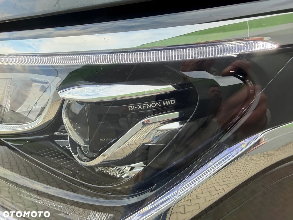 Ford LMC INNOVAN C 590 - 17