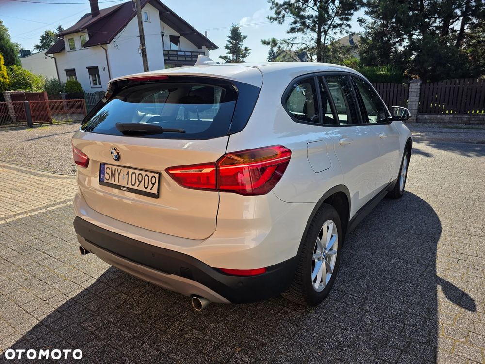 BMW X1 sDrive18d - 4