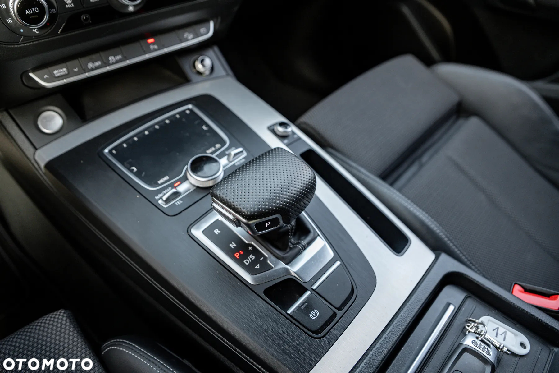 Audi Q5 2.0 TDI quattro S tronic sport - 29