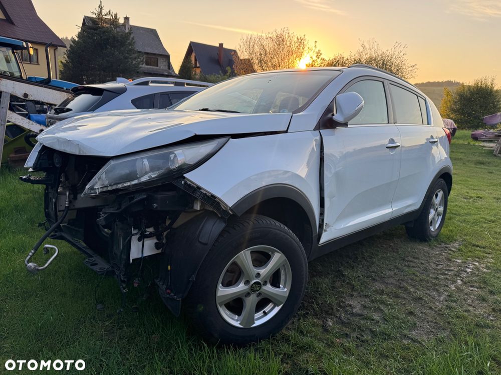 Kia Sportage 1.7 CRDI 2WD ISG Dream-Team Edition - 2