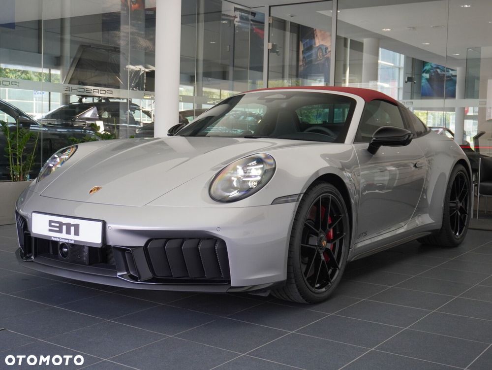 Porsche 911 Targa T-Hybrid 4 GTS - 4