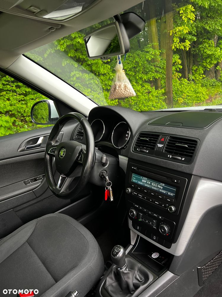 Skoda Yeti 2.0 TDI SCR 4x2 Ambition - 6