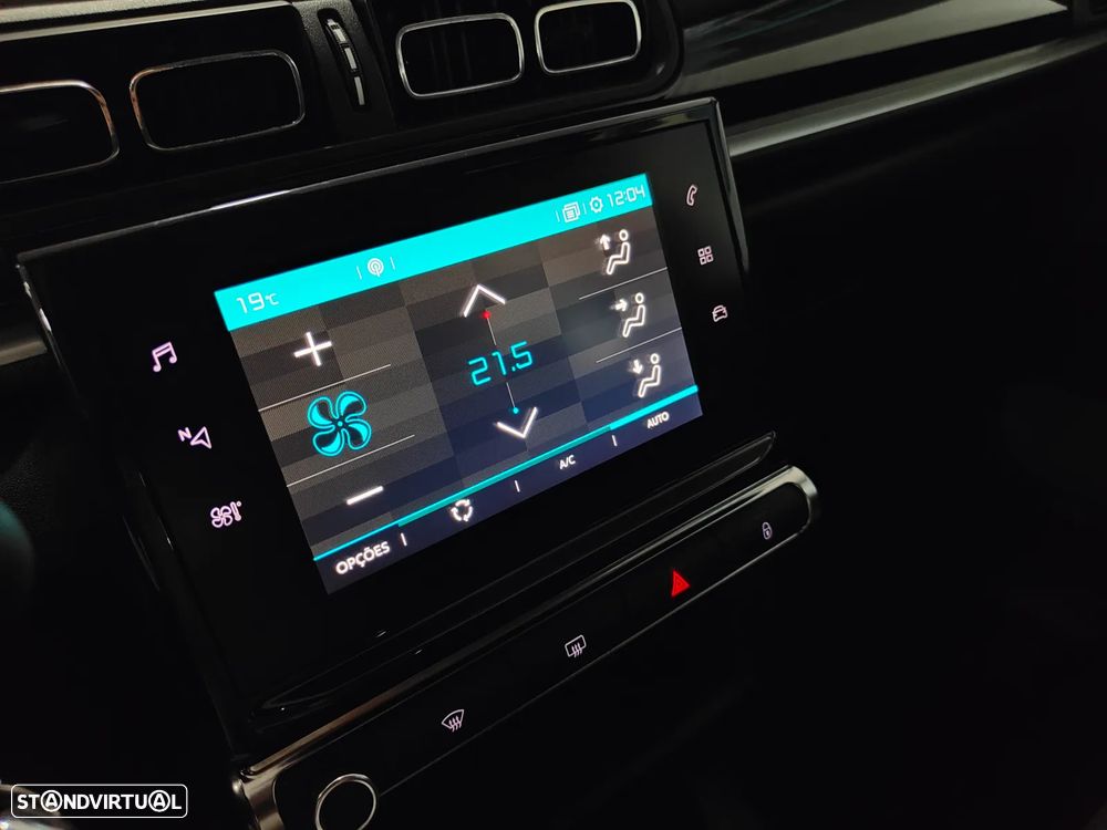 Citroën C3 1.2 PureTech Shine EAT6 - 44