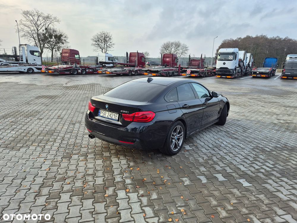 BMW Seria 4 430i xDrive M Sport - 17