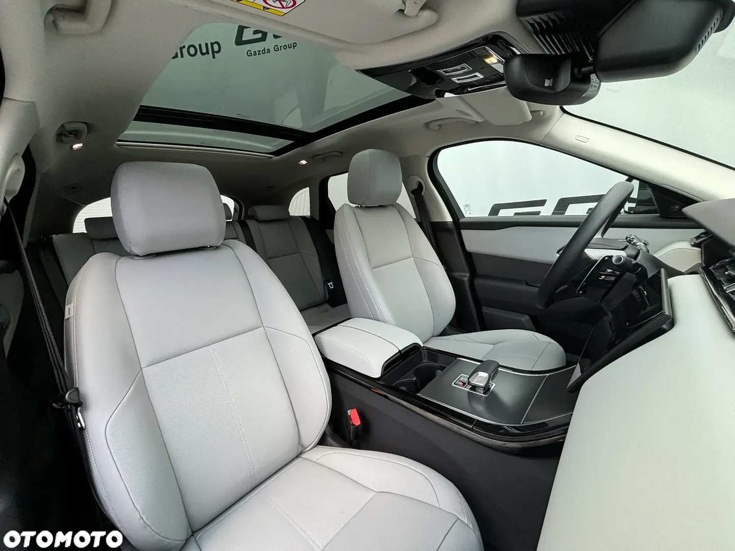 Land Rover Range Rover Velar 2.0 P250 Dynamic SE - 7