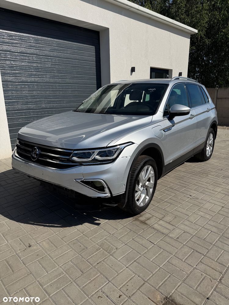 Volkswagen Tiguan 1.4 eHybrid OPF DSG Life - 1