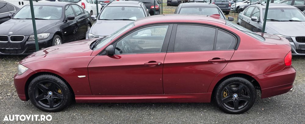 BMW Seria 3 320d EfficientDynamics Edition - 2