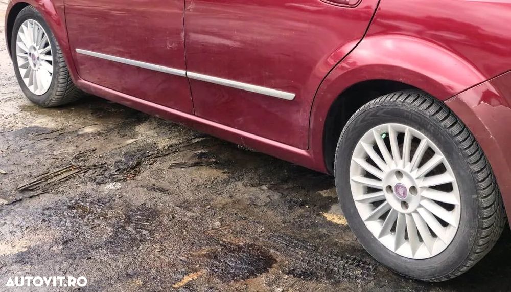 Fiat Linea 1.3 Multijet MTA Emotion - 15