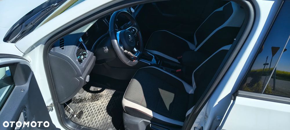 Volkswagen T-Roc 1.5 TSI GPF ACT Premium DSG - 6