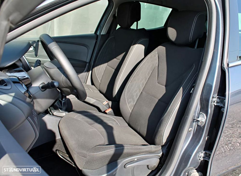 Renault Clio 0.9 TCe Limited - 9