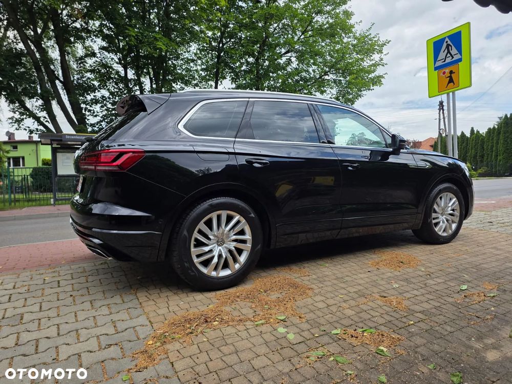 Volkswagen Touareg - 16