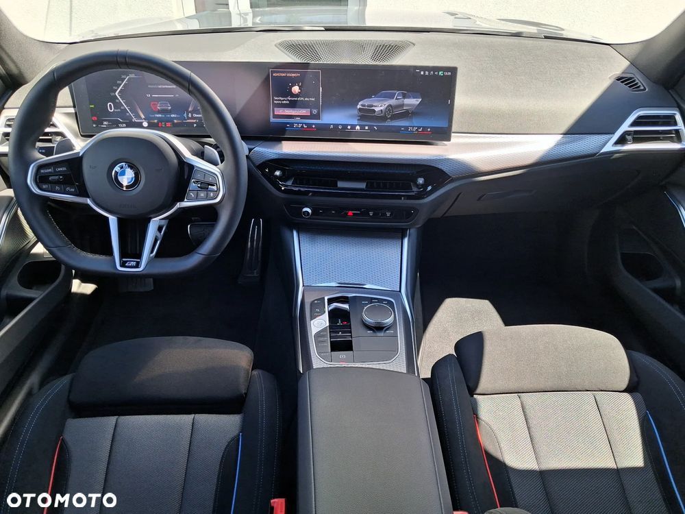 BMW Seria 3 318i M Sport - 17