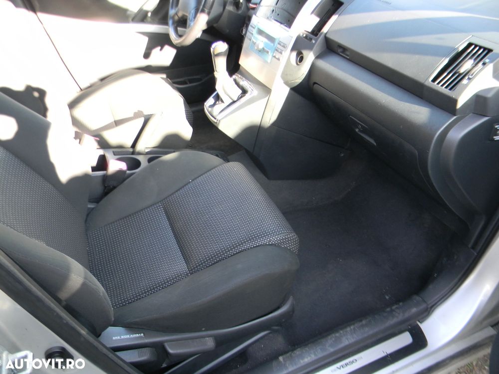 Dezmembrari  Toyota COROLLA verso  2004  > 2009 2.2 D-4D Motorina - 28