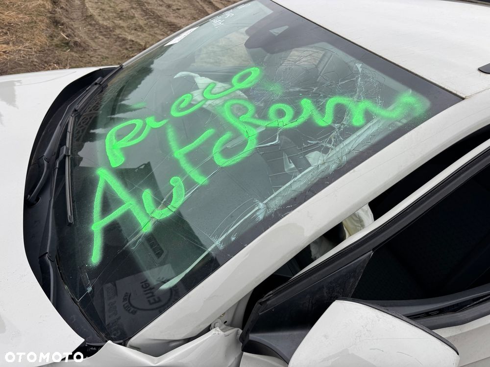 Volkswagen T-Cross - 21