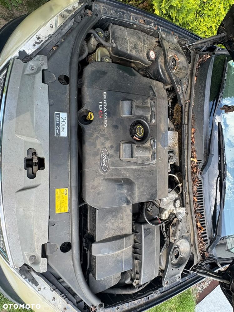 Ford Mondeo 2.0 TDCI Ambiente - 21