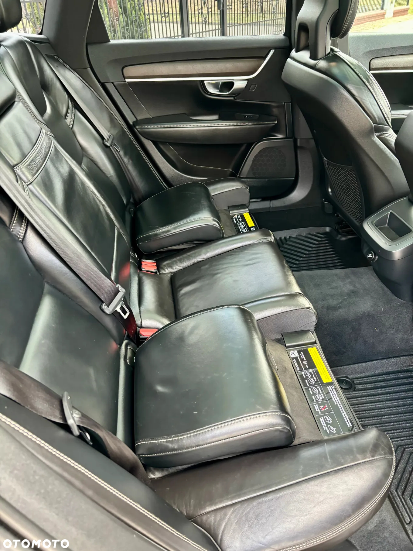 Volvo V90 Cross Country D5 AWD Geartronic - 13