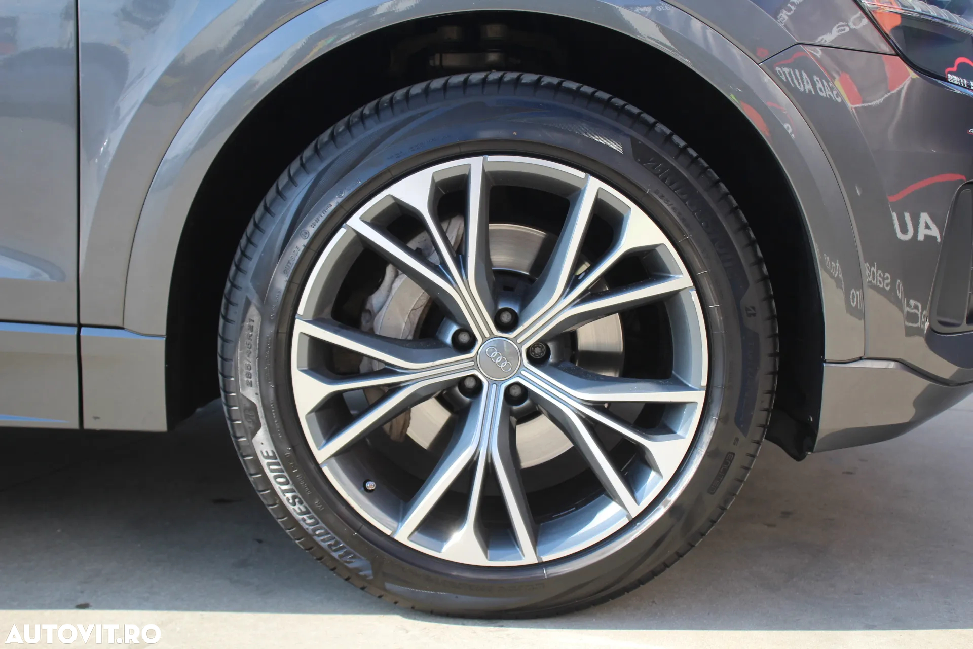 Audi Q8 3.0 50 TDI quattro Tiptronic MHEV - 24