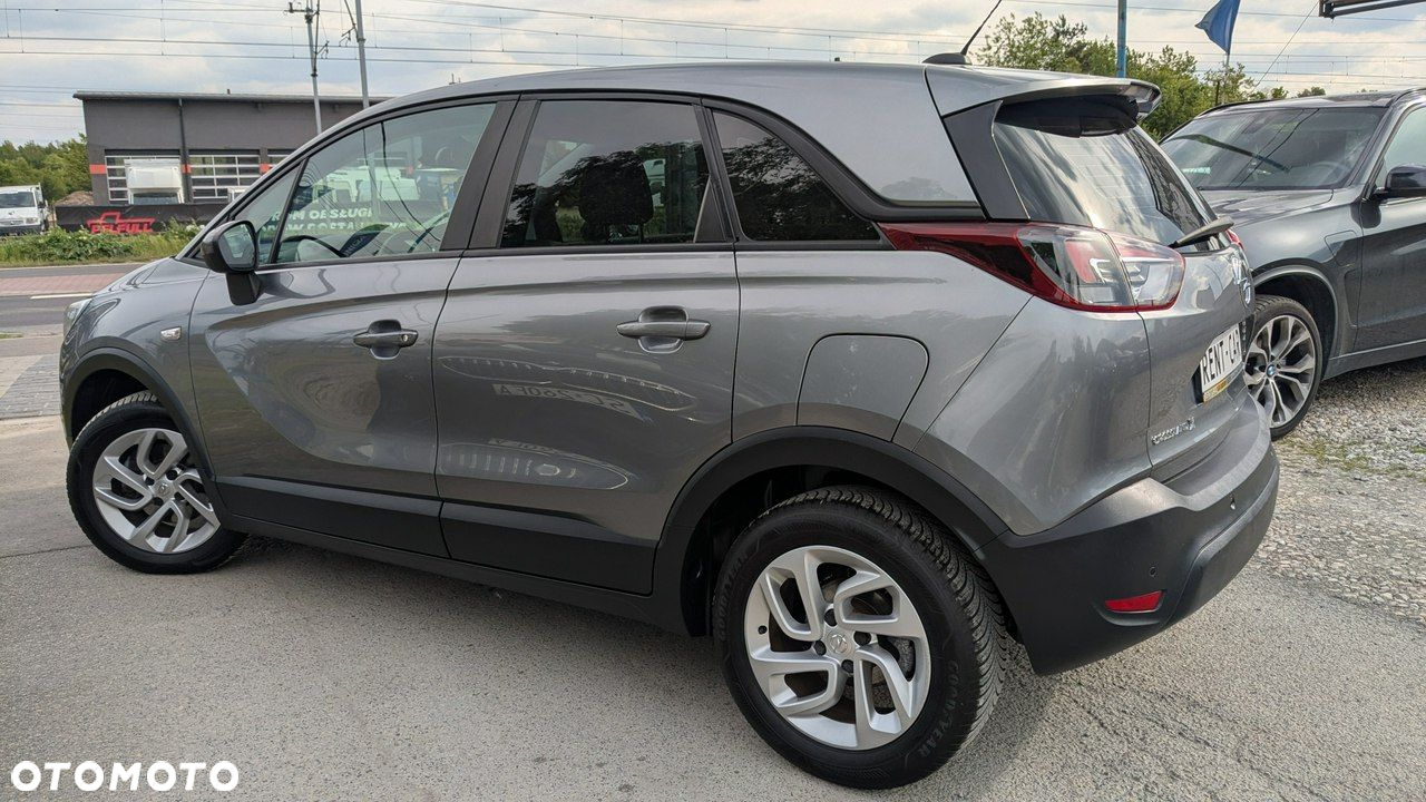 Opel Crossland X - 10