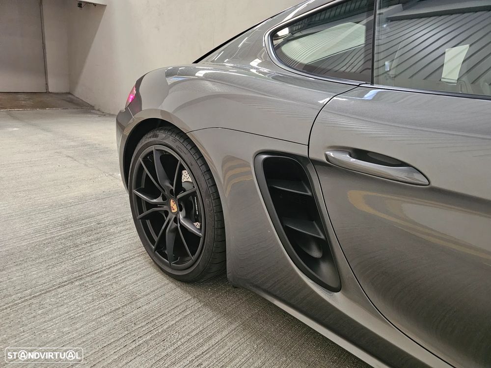 Porsche 718 Cayman 2.0 PDK - 16