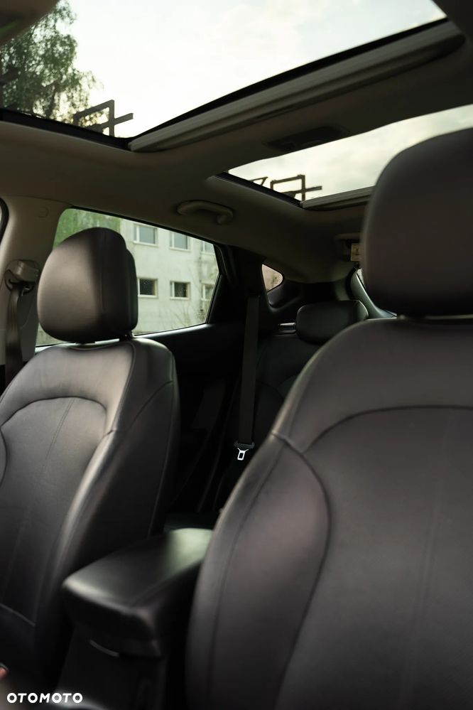 Hyundai ix35 2.0 CRDi Premium 4WD - 21