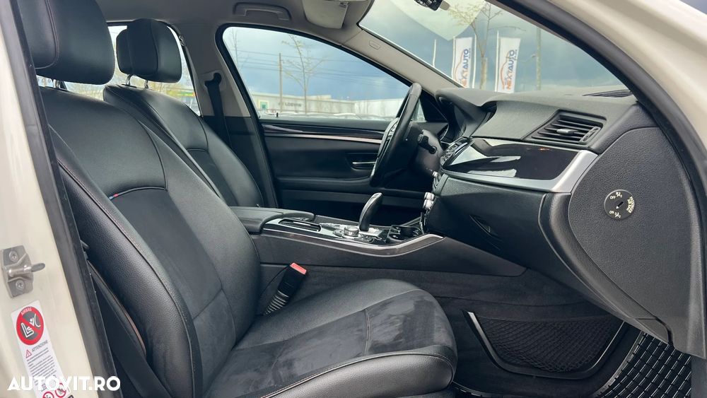 BMW Seria 5 525d xDrive - 8