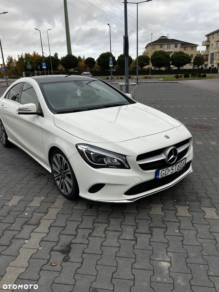 Mercedes-Benz CLA - 13
