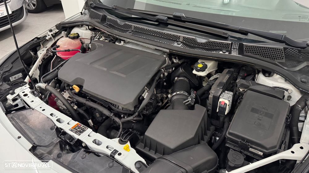 Opel Astra 1.5 D Design & Tech S/S - 38