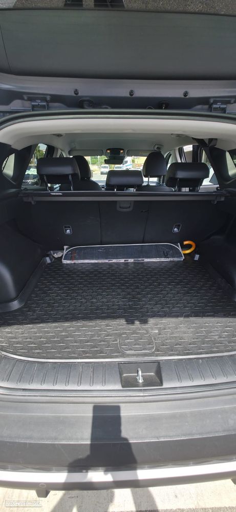 Hyundai Tucson 1.6 CRDi Vanguard DCT - 18
