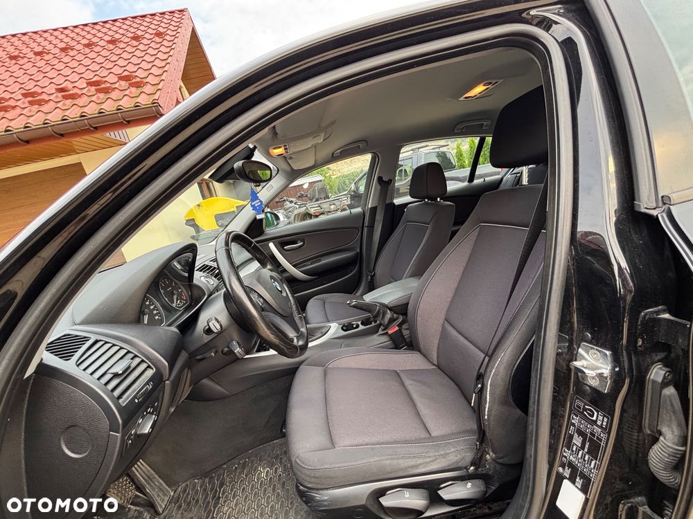 BMW Seria 1 - 12