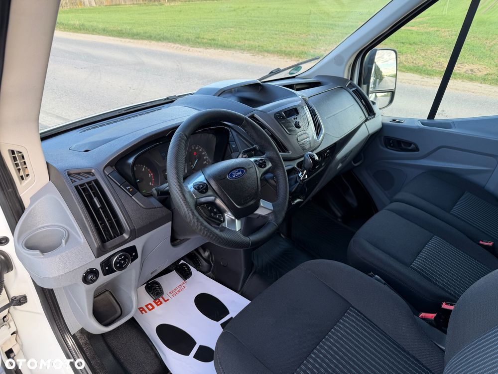 Ford Transit - 8