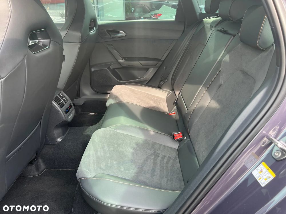 Cupra Leon 1.5 eTSI mHEV DSG - 17