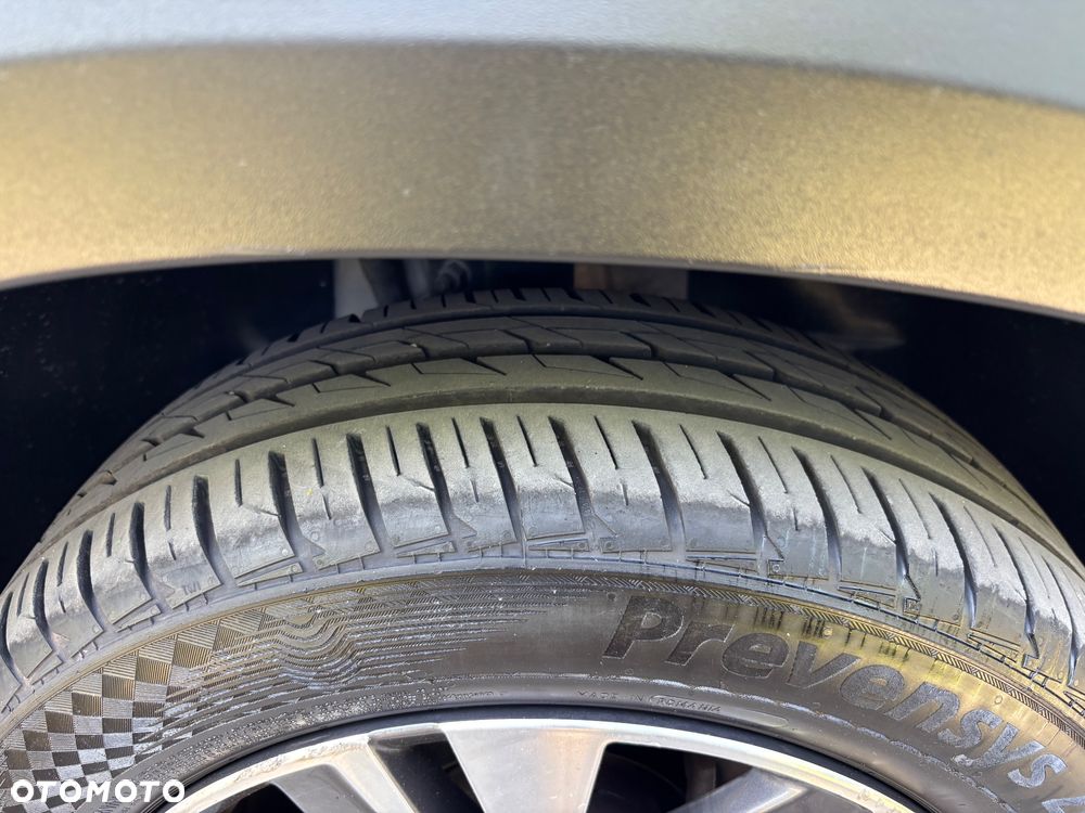 Peugeot 2008 PureTech 110 GPF Stop&Start EAT6 Allure - 19