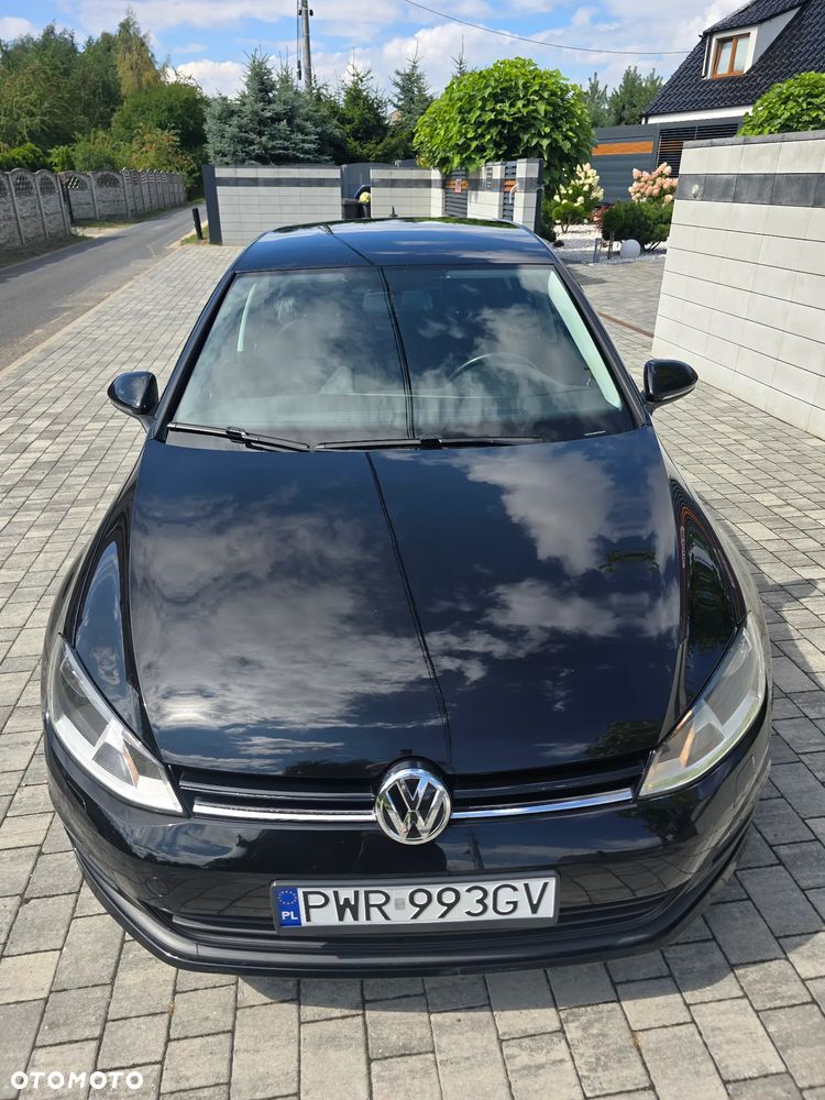 Volkswagen Golf 1.2 TSI BlueMotion Technology Comfortline - 2