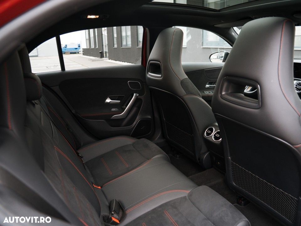 Mercedes-Benz A 250 - 16