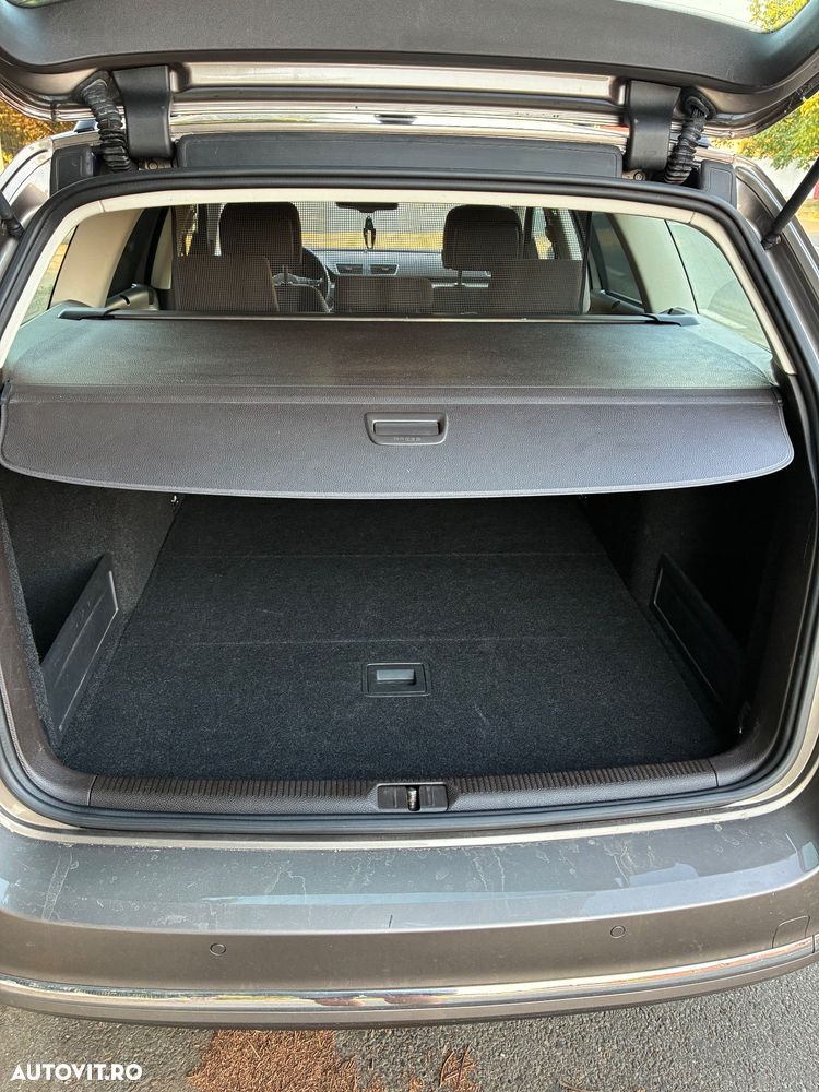 Volkswagen Passat 2.0 TDI BlueMotion Technology Comfortline - 10