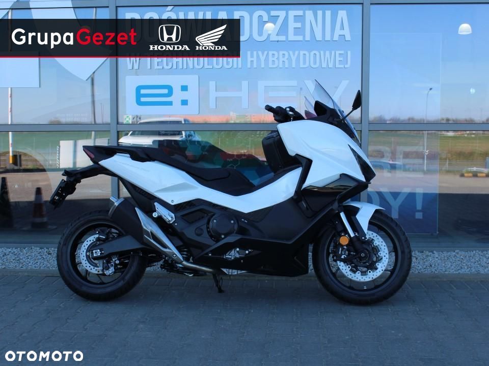 Honda NSS - 3