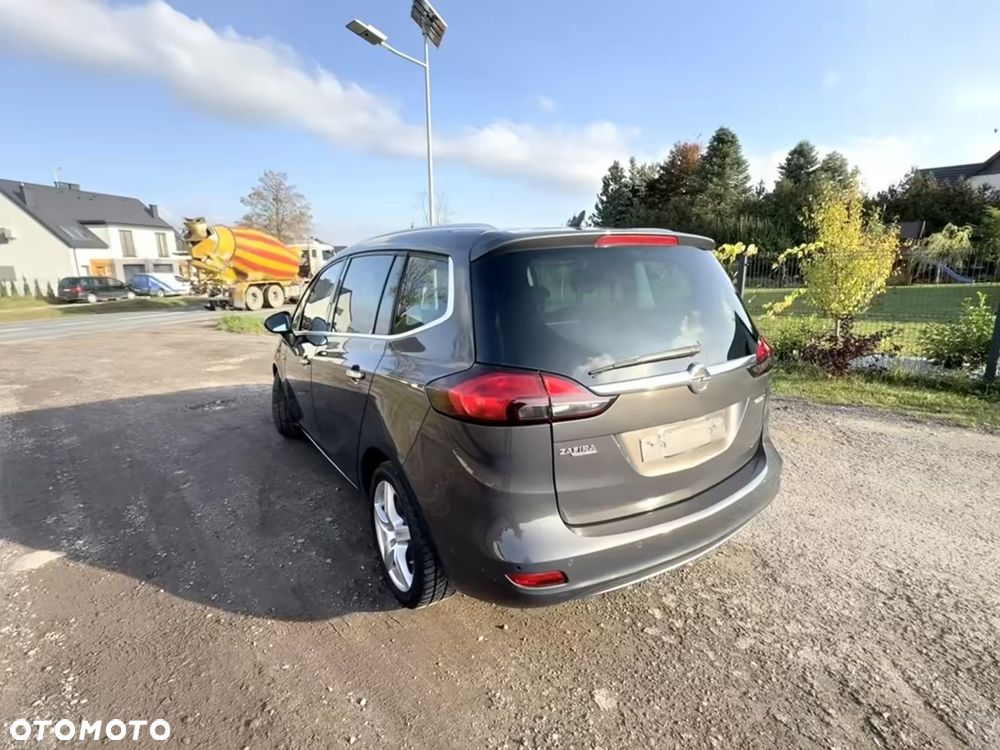 Opel Zafira - 4