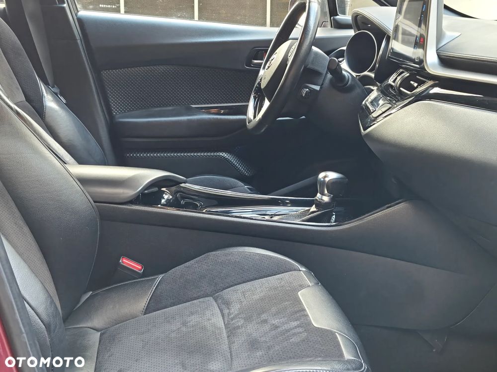 Toyota C-HR 1.8 Hybrid Style - 31