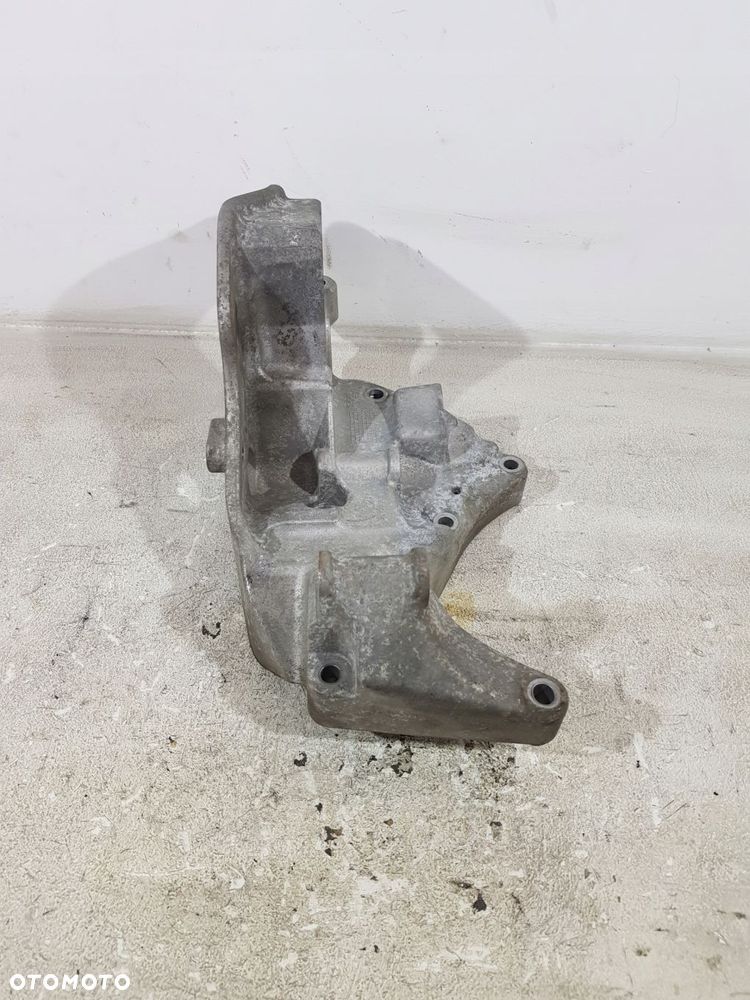 łapa wspornik silnika 31401103 volvo 2.0d 181km d4204t5 - 13