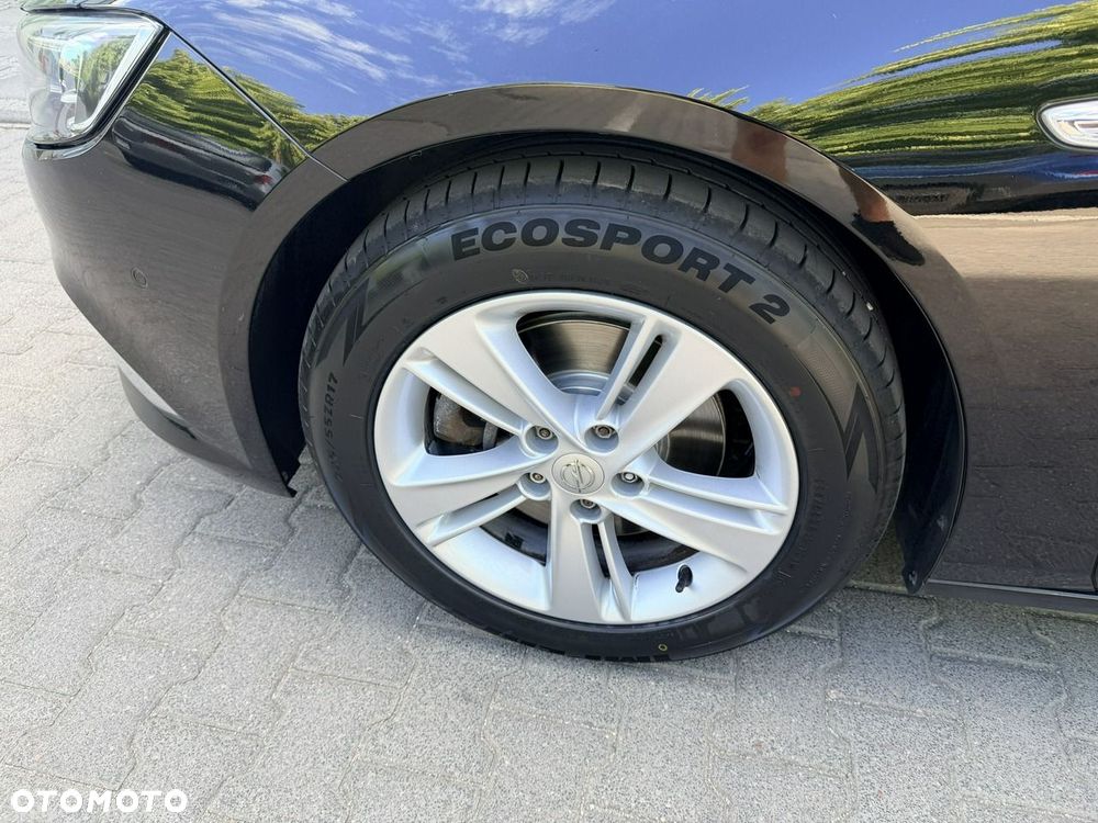 Opel Insignia - 12