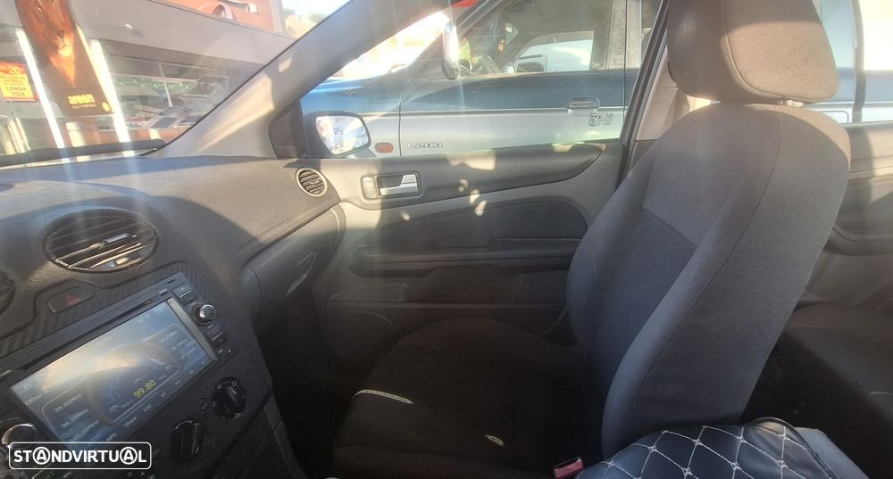 Ford Focus 1.6 TDCi Connection - 4