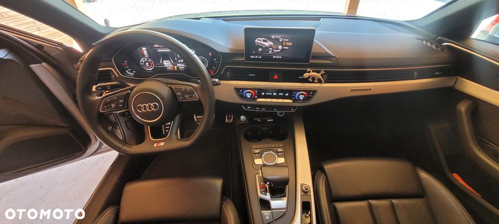 Audi A4 Avant 2.0 TDI S tronic - 6