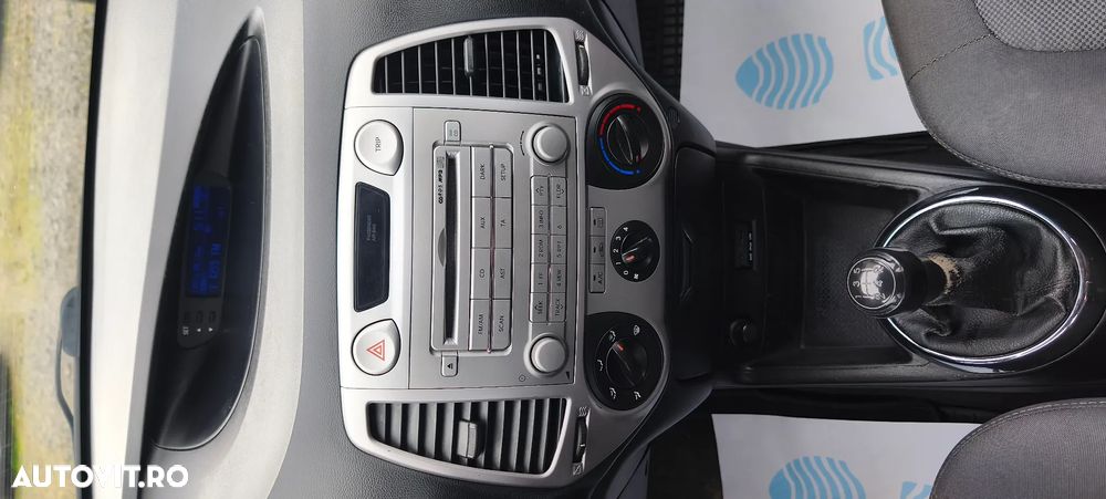 Hyundai i20 1.2 Edition Plus - 27