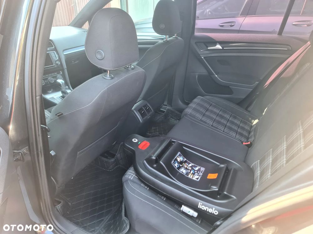 Volkswagen Golf GTD (BlueMotion Technology) DSG - 14