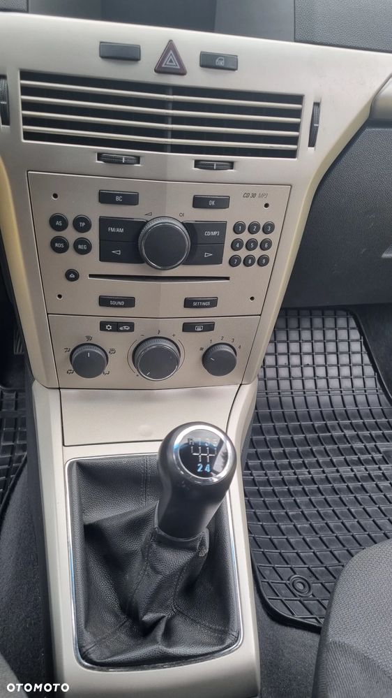 Opel Astra 1.6 Cosmo - 9