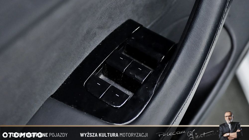 Tesla Model 3 Standard Reichweite Plus Hinterradantrieb - 28