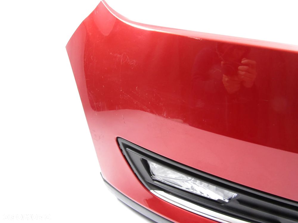 Zderzak przedni Ford Focus MK3 14 - 18 Bez otworów Lakier nieznany - 18